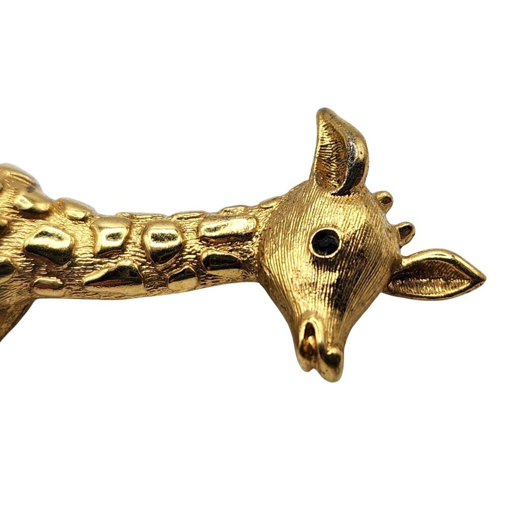 Vtg Monet Baby Giraffe Brooch Gold Tone Textured Running Figural Pin Rhinestone - Picture 4 of 6